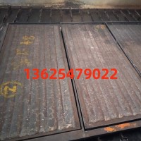 雙金屬?gòu)?fù)層耐磨鋼板    耐磨襯板